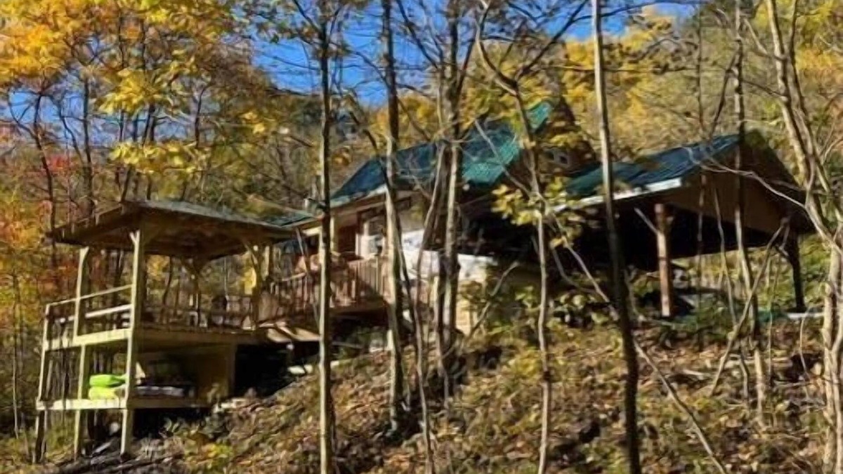 Elk Garden Cabin | Cozy cabin with river view
