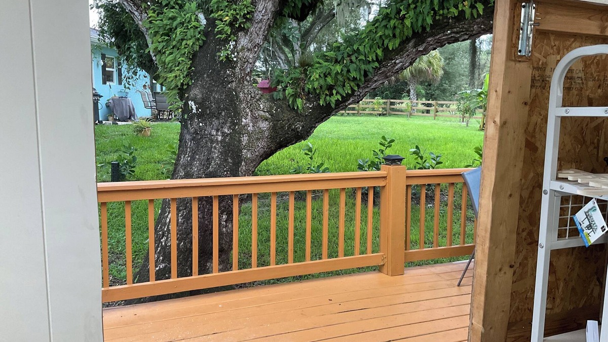 Moore Haven Cabin | Cozy cabin with WiFi and AC in charming LaBelle