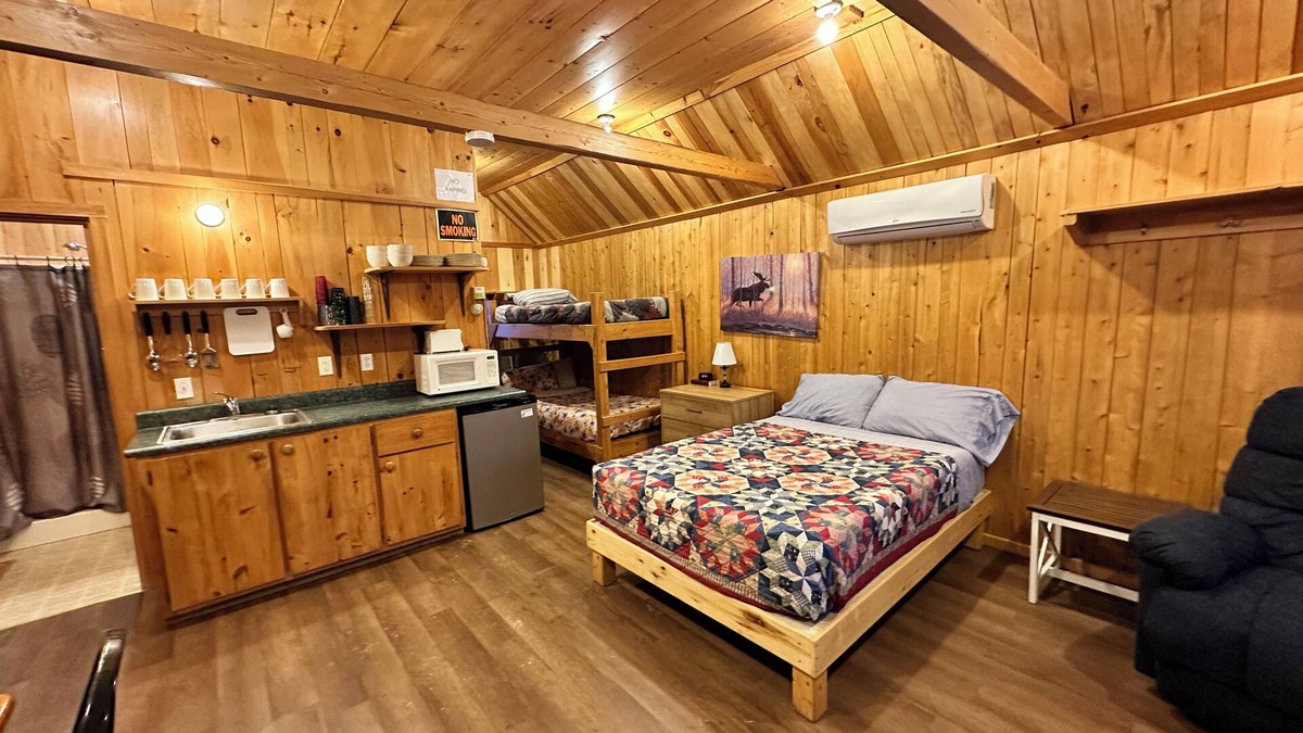Fort Kent Cabin | Cozy Camp 2