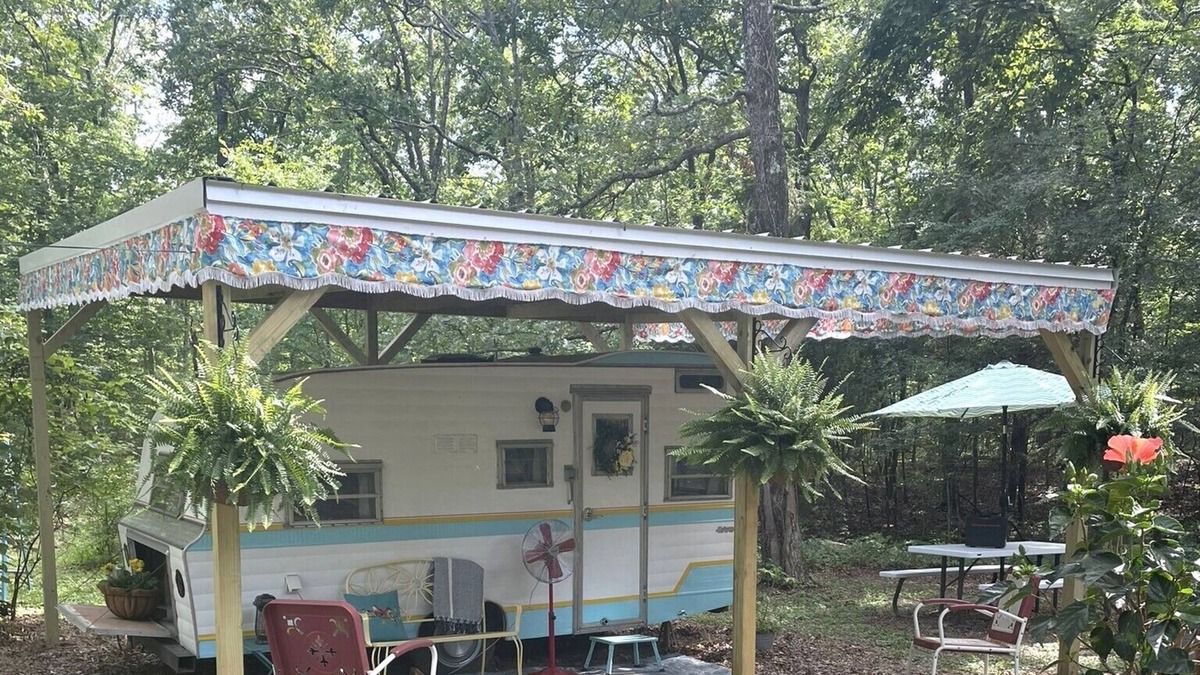 Farmington House | Cozy Camper in the Woods w/Trails & Fishing Pond - showcased by HGTV!