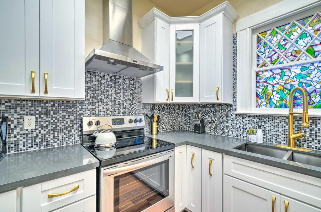 Carpinteria Apartment | Cozy Carpinteria Apartment Walkable Location