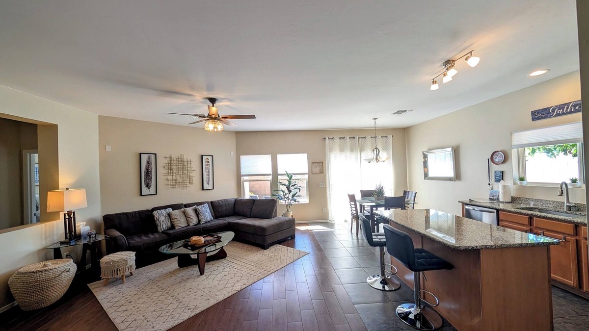 Rancho Vistoso House | Cozy Casa on cul-de-sac corner lot, heated spa, bring your fur baby!