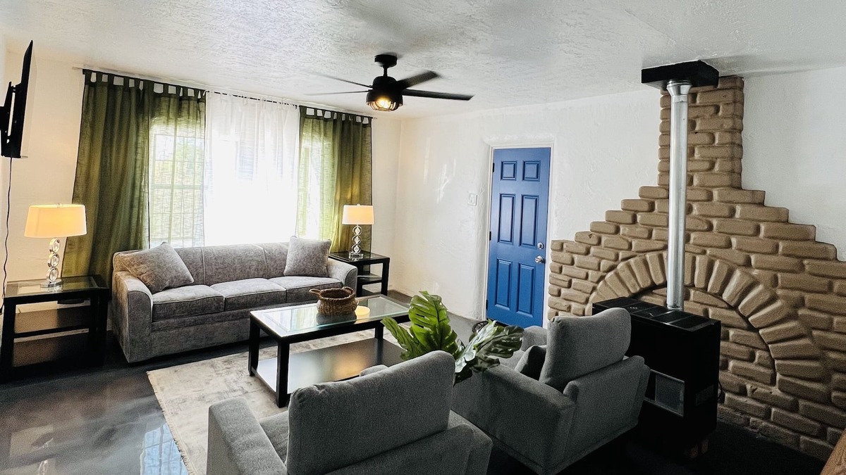Los Lunas House | Cozy casita azul