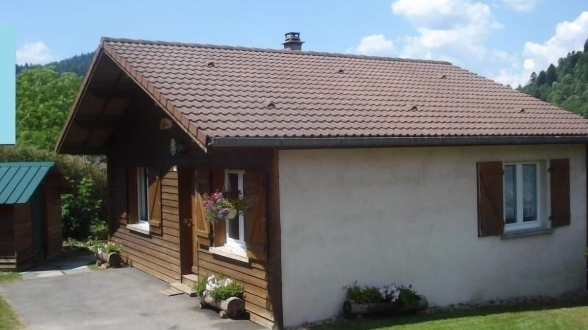 La Bresse Cottage | Cozy Chalet with Fireplace & Terrace near La Bresse-Hohneck Ski Resort