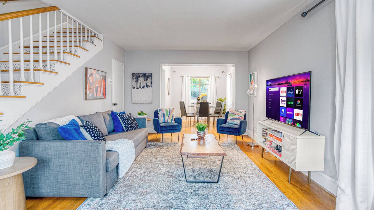 Dilworth House | Cozy & Charming Home, Minutes to Everything!