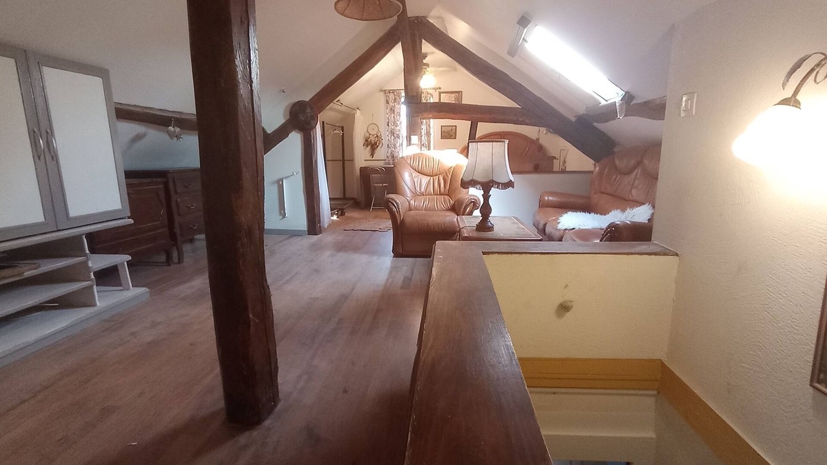 Villiers-sur-Seine Apartment | Cozy churchfront studio with AC and WiFi in accessible Villiers-sur-Seine