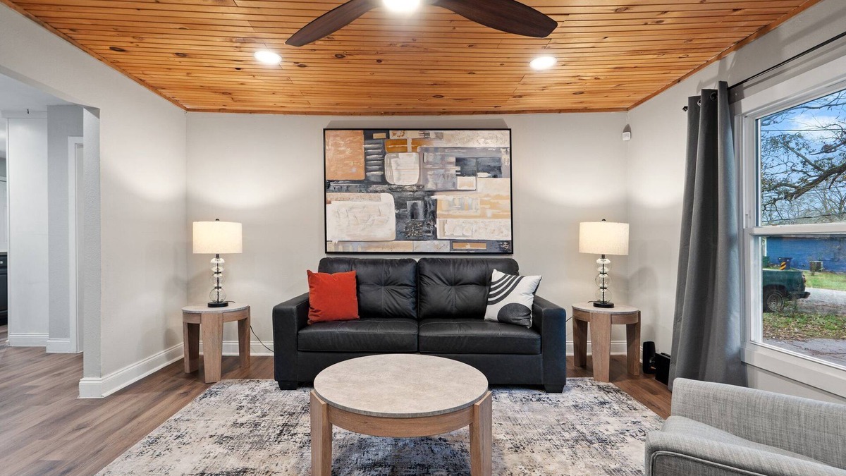 Greenville House | Cozy City Living Greenville - Easy Downtown Access