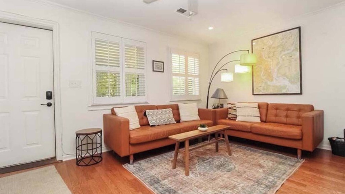 Mount Pleasant House | Cozy Coastal Cottage Centrally Located - Family Friendly-Side B
