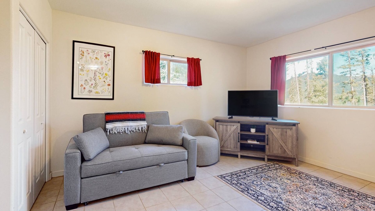 Taos Ski Valley Apartment | Cozy condo near ski lift, trails and outdoor activities