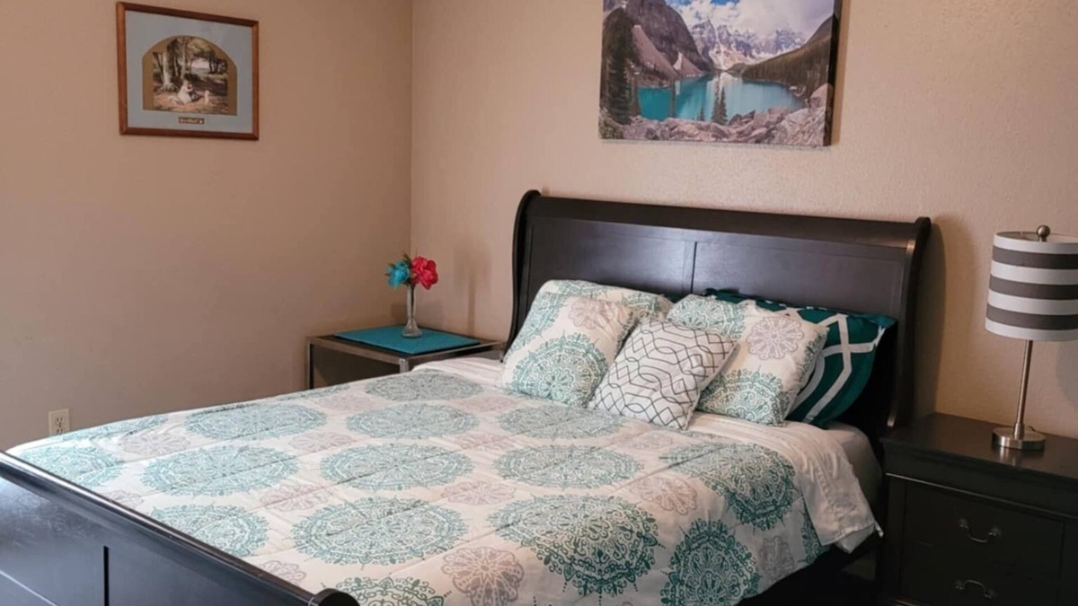 Greater Fondren Southwest Condo | Cozy Condo3