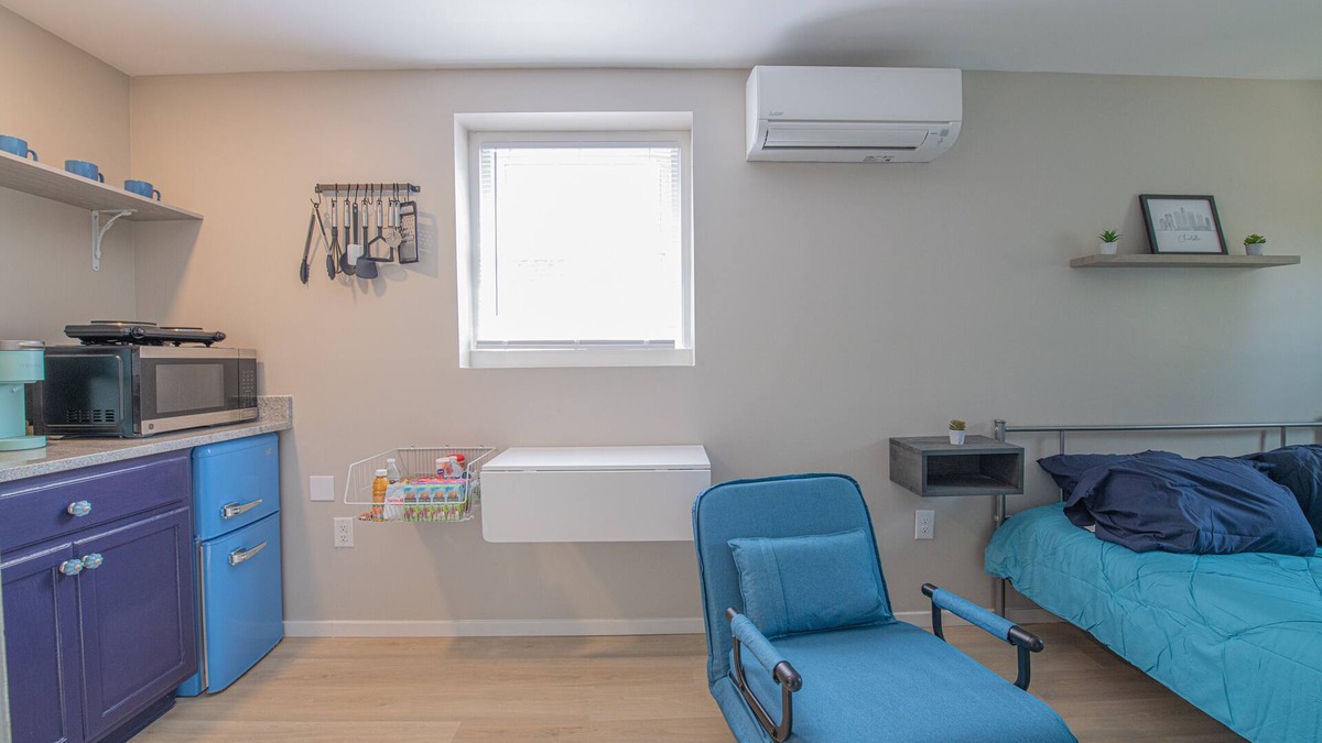 Concord Apartment | Cozy, contemporary, studio near all things Concord!