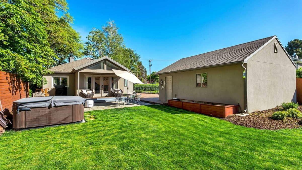 Holladay House | Cozy, Convenient Holladay Bungalow w/Amenities