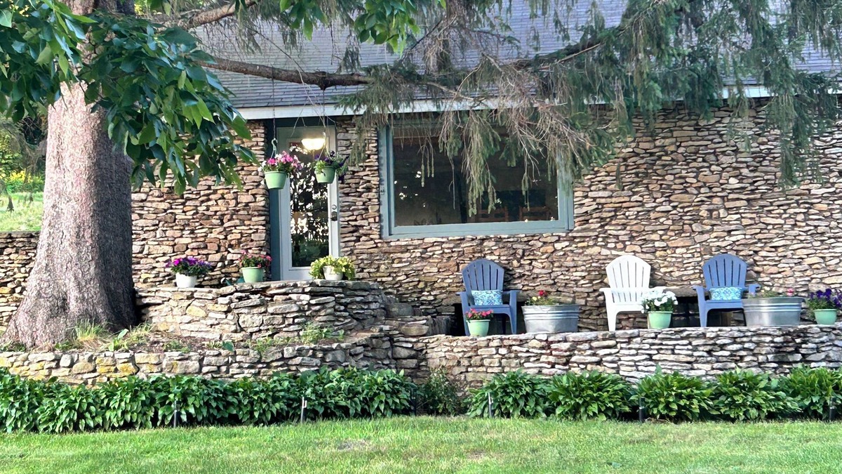 Bagley Cottage | Cozy Cottage getaway on the Mississippi/Wisconsin River in Wyalusing State Park
