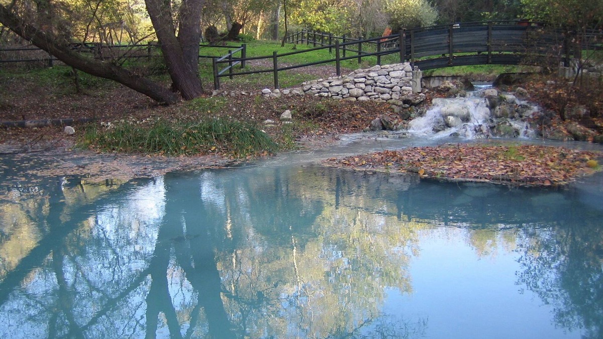 Abbateggio Cottage | Cozy Cottage in Abbateggio with Garden