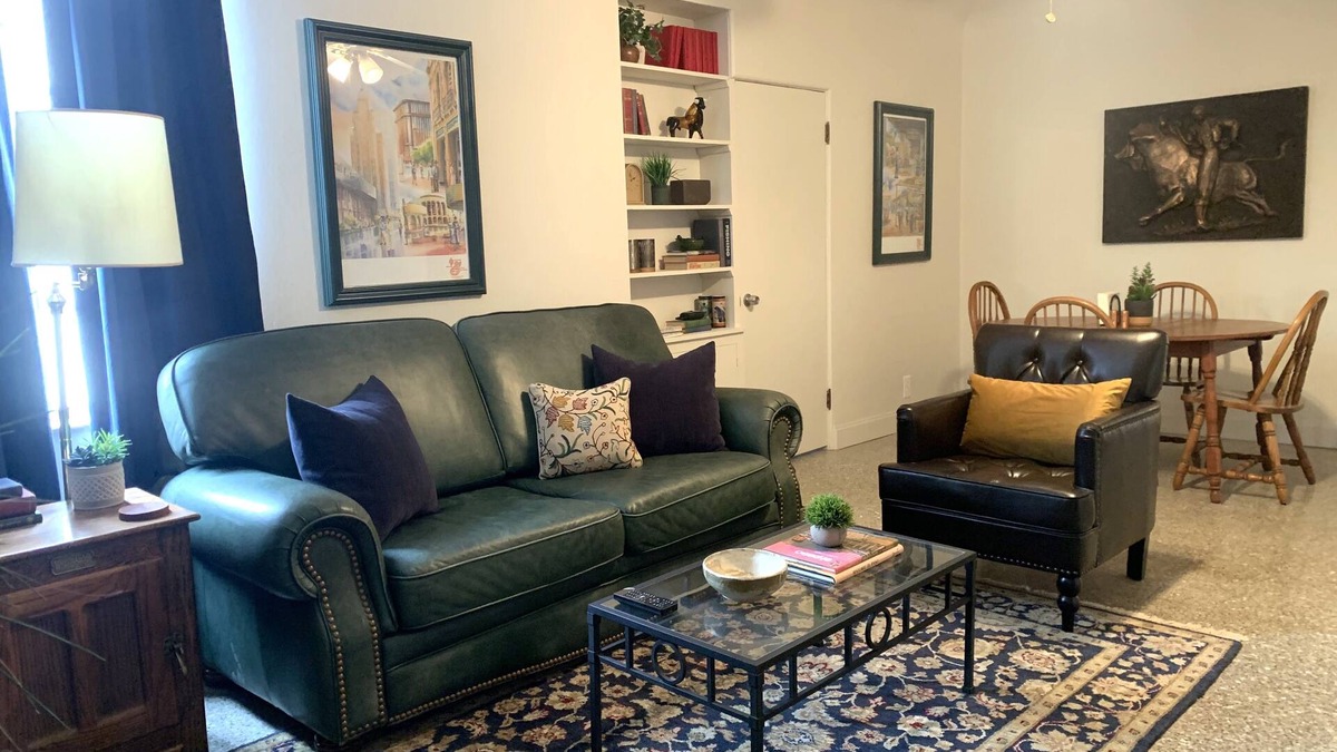 El Paso Cottage | Cozy cottage in downtown El Paso