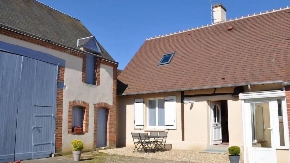 Coullons Cottage | Cozy Cottage in Heart of Sologne - Near Shops, Hiking, Fishing, Historical Sites