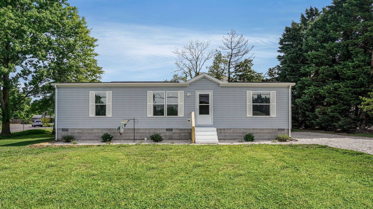 Cedar Neck House | Cozy Cottage in Ocean View! Right Outside Bethany Beach Delaware