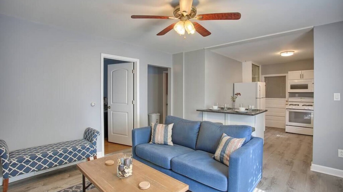 Urbana House | Cozy Cottage in Urbana Near The University of Illinois