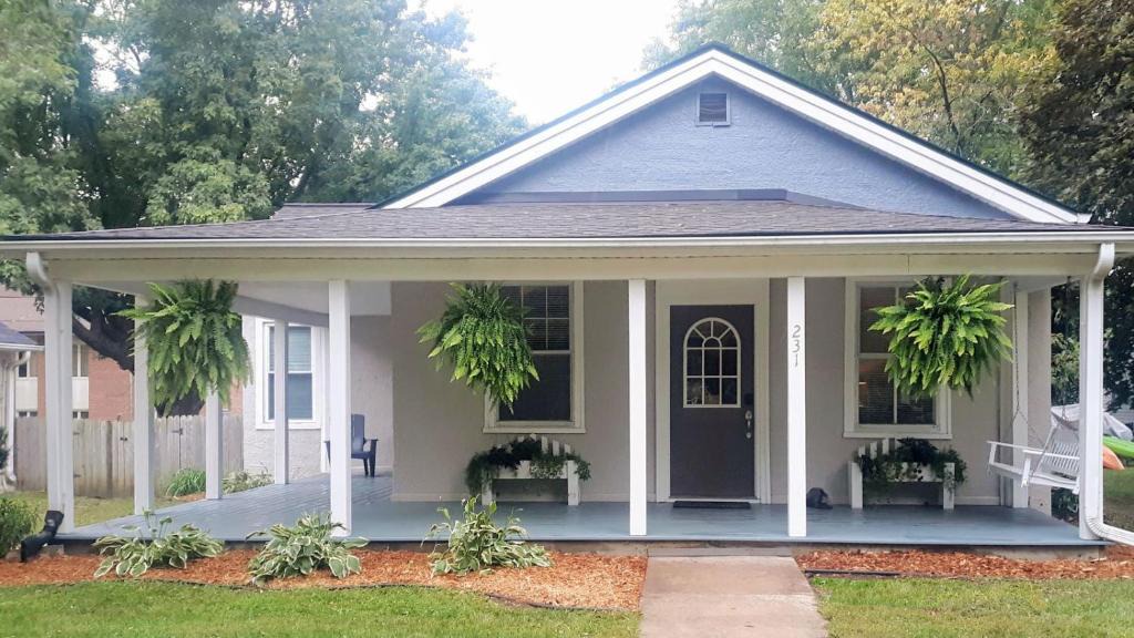 Prescott House | Cozy cottage near downtown Prescott
