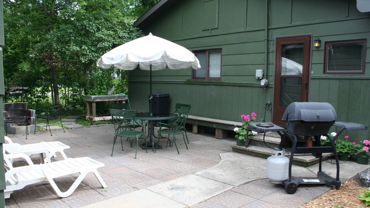Ranier Cottage | Cozy Cottage near sandy beach, Rainy Lake, Rainy River and Voyageur's Nat'l Park