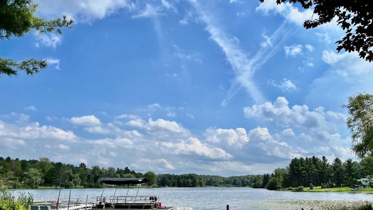 Evart House | Cozy Cottage of Lake Lure