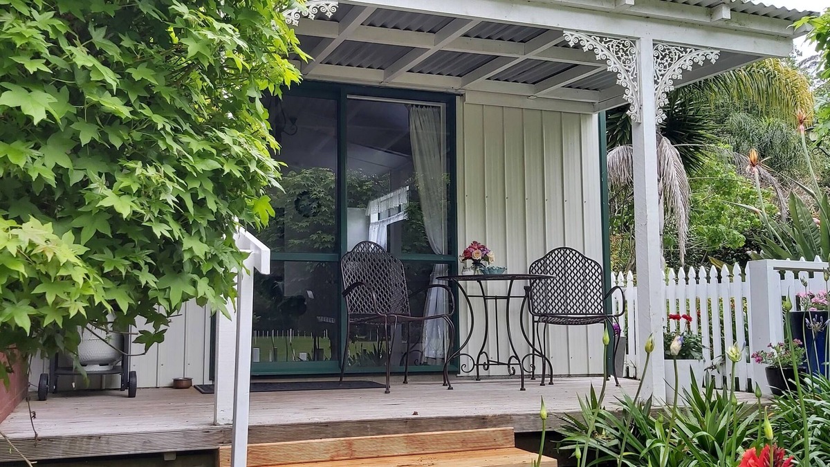 Mangapai Cottage | Cozy Cottage on a lifestyle farm