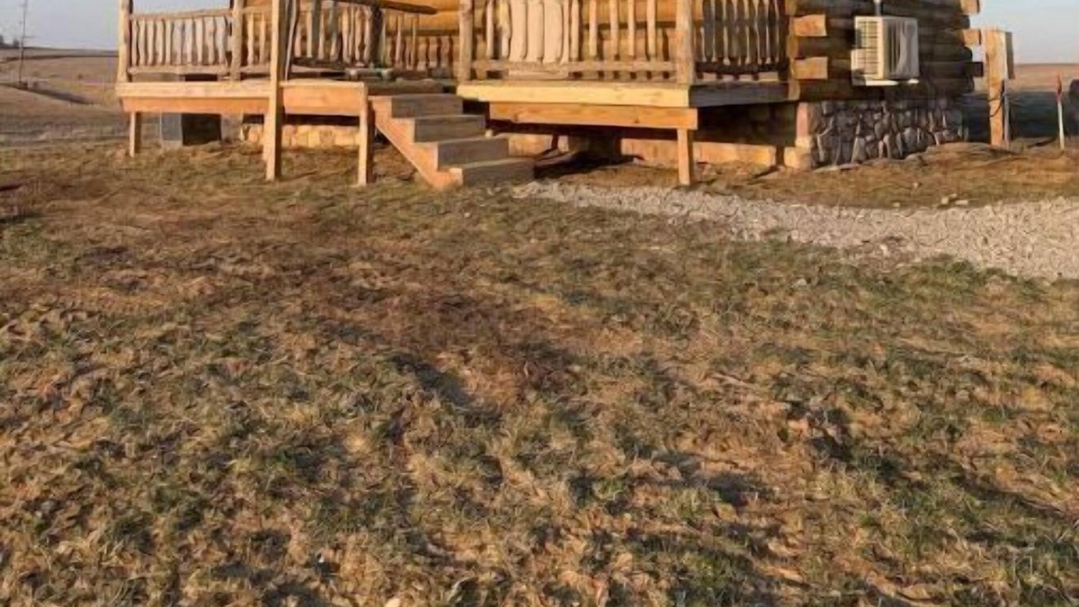 Conroy Cabin | Cozy Country Cabin