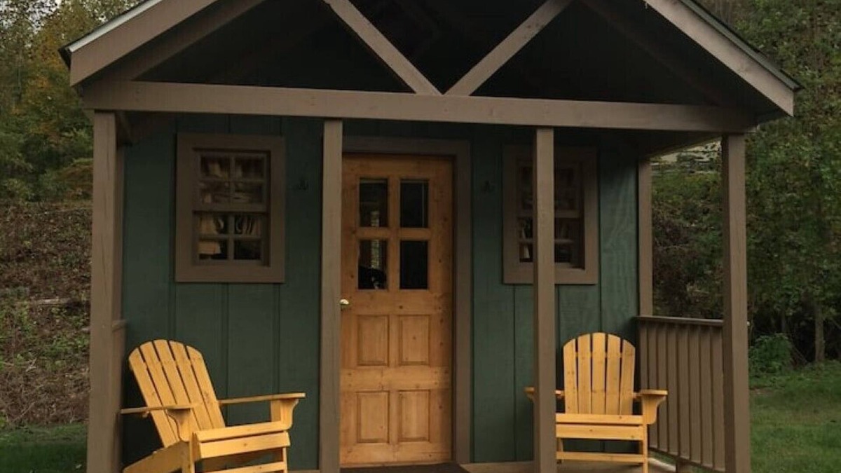 Frank Cabin | Cozy Couples Cabin w/Mountain Views