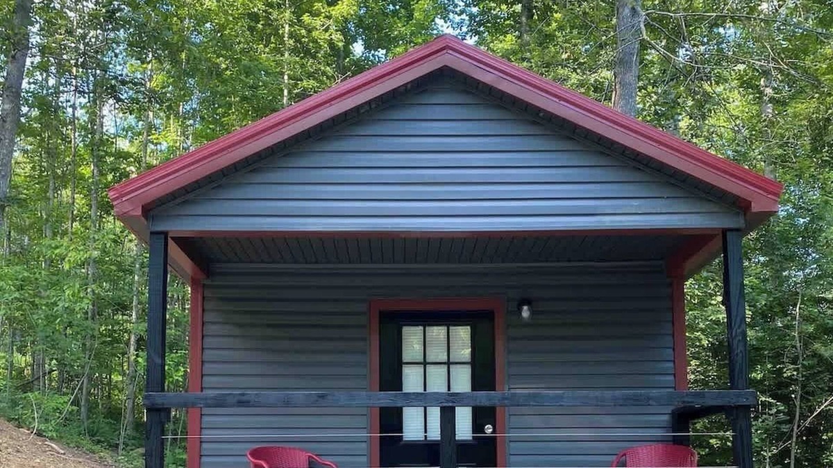 Primrose Cabin | Cozy Couples/Climbing Getaway in Heart of RRG!