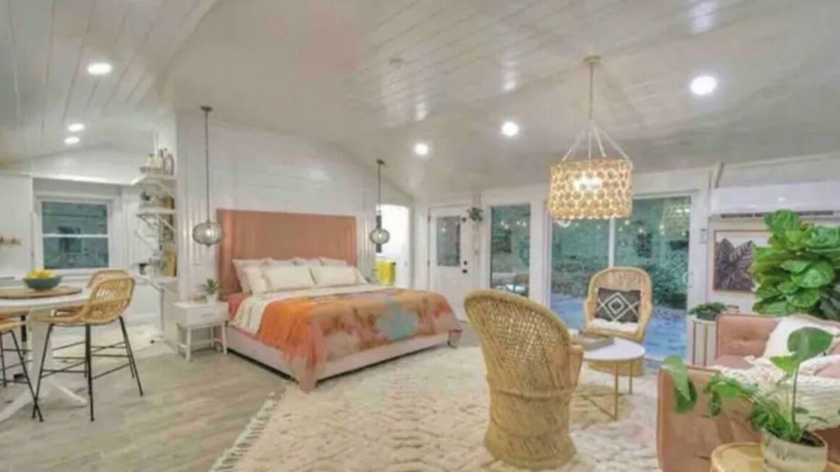 Morganton Cabin | Cozy Couples Getaway