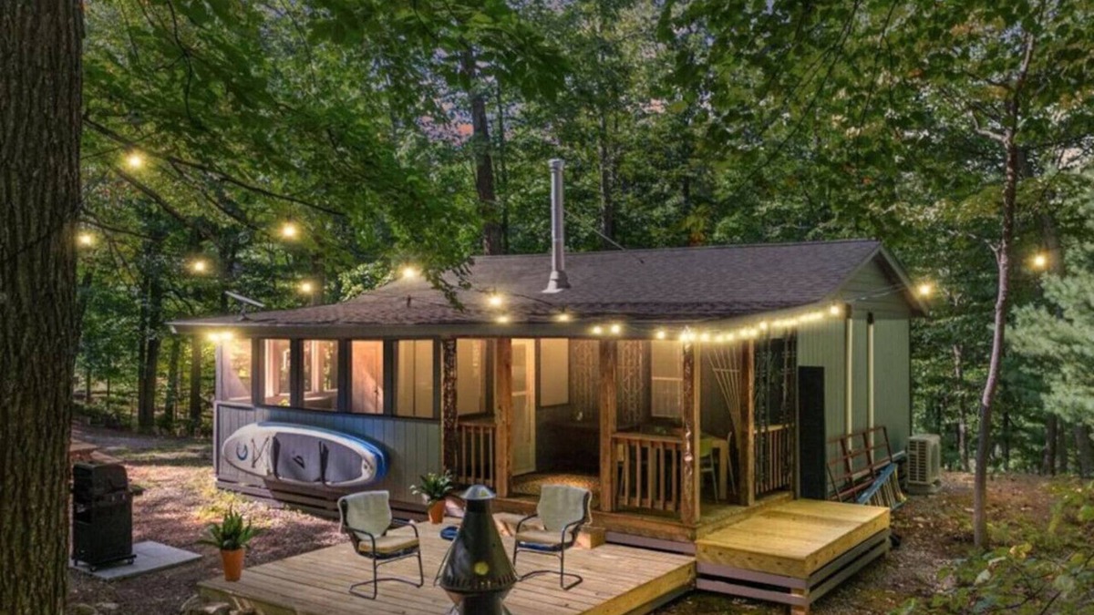 High View House | Cozy Creatives & Fishing Cabin