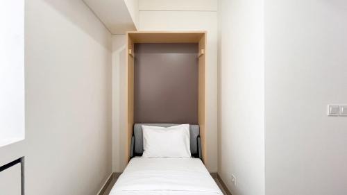 Makassar Apartment | Cozy Designed Studio (No Kitchen) Bandaraya - Tallasa City Makassar Apartment By Travelio