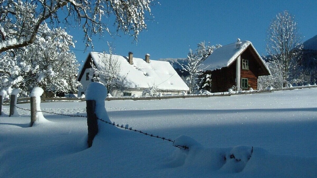 Vorderstoder House | Cozy farmhouse in splendid isolation surrounded by fields and woods