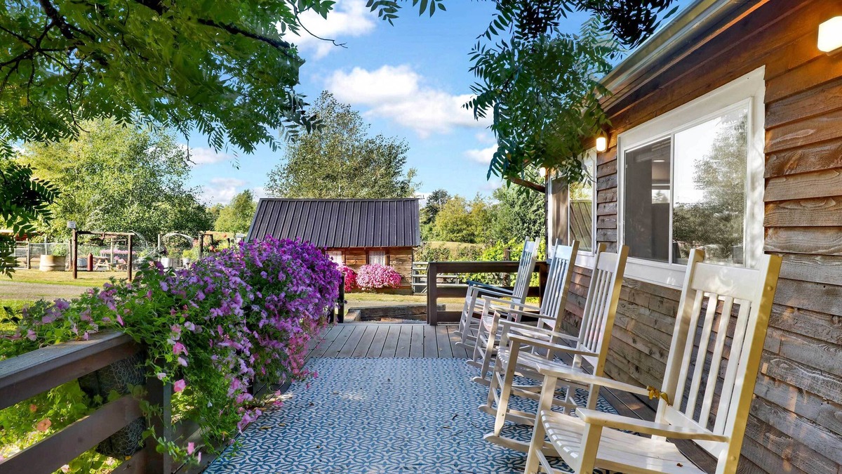 Ferndale Apartment | Cozy Ferndale Studio on 20-Acre Working Farm!