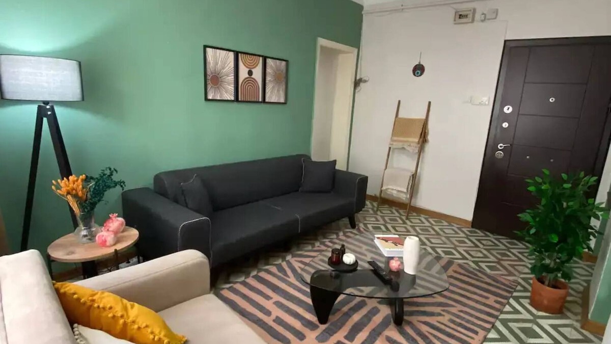 Uskudar Apartment | COZY FLAT STEPS AWAY FROM ISTANBUL BOSPHORUSn