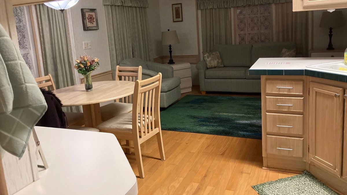 Zephyrhills South House | Cozy get-away in the warm Florida sun between Tampa and Orlando