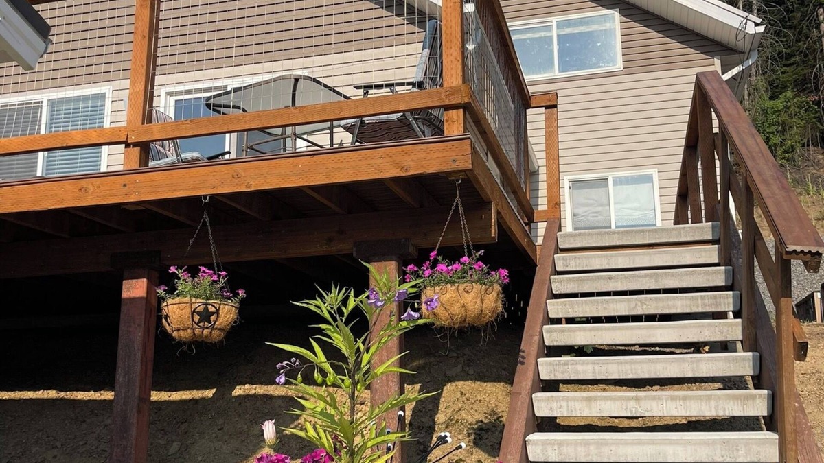 Mullan House | Cozy Getaway in Mullan