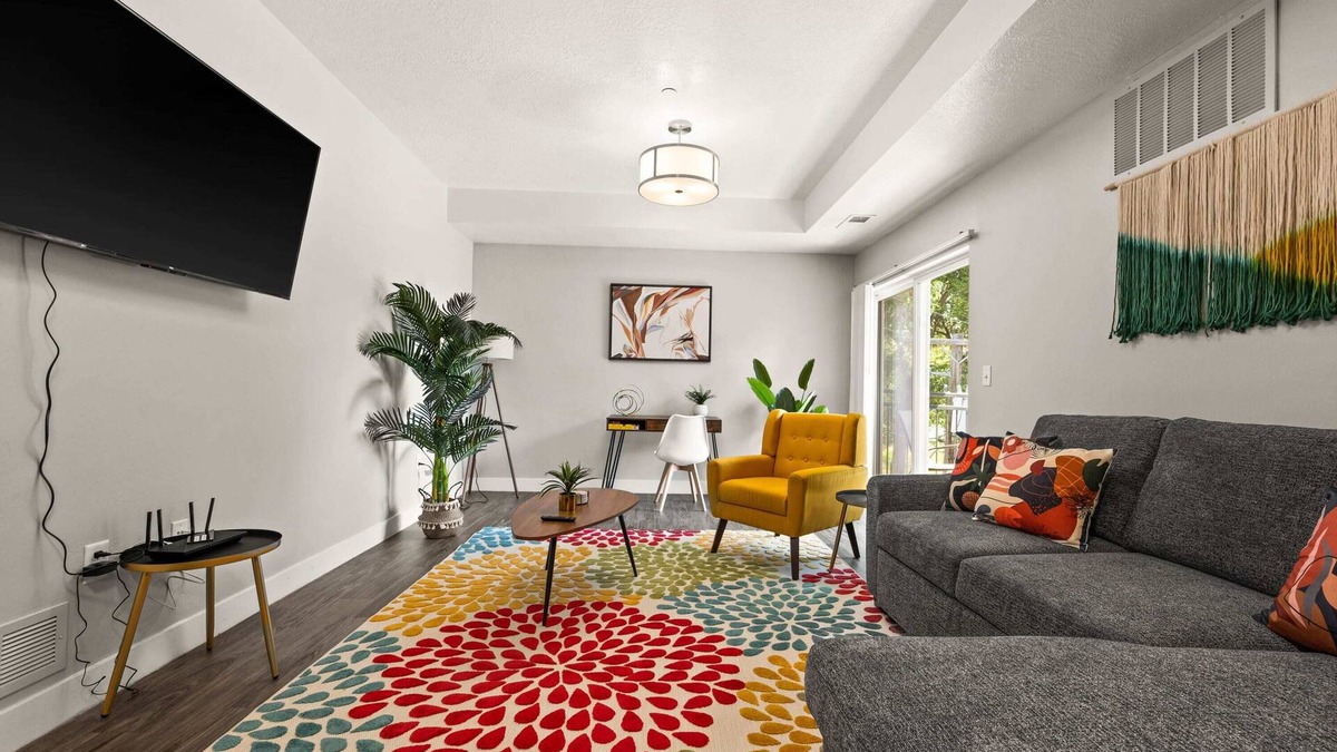 Fairpark Apartment | Cozy Getaway Near City Center