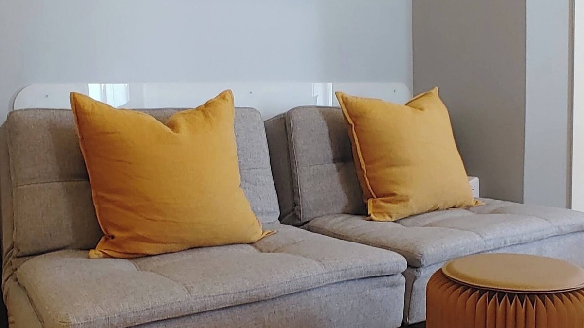 Amherst Apartment | Cozy getaway: Relaxing bijou retreat Under the Hemlocks