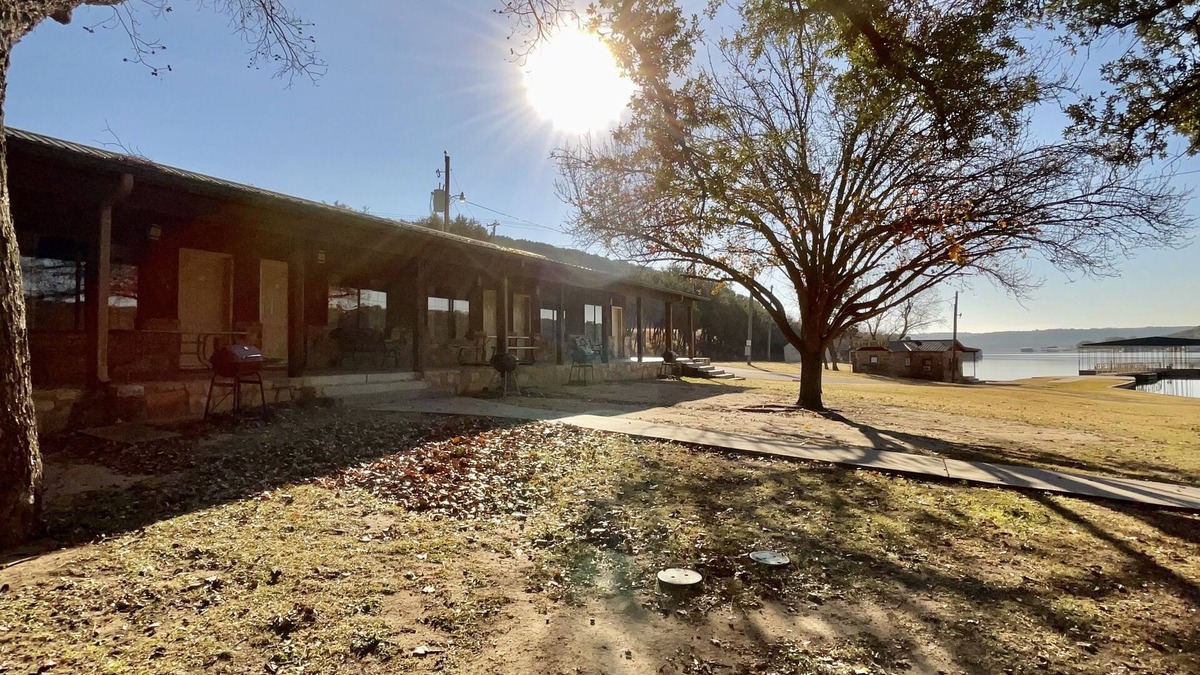 Graham RV Rental | Cozy getaway with beautiful views on one of the most picturesque lakes in Texas.