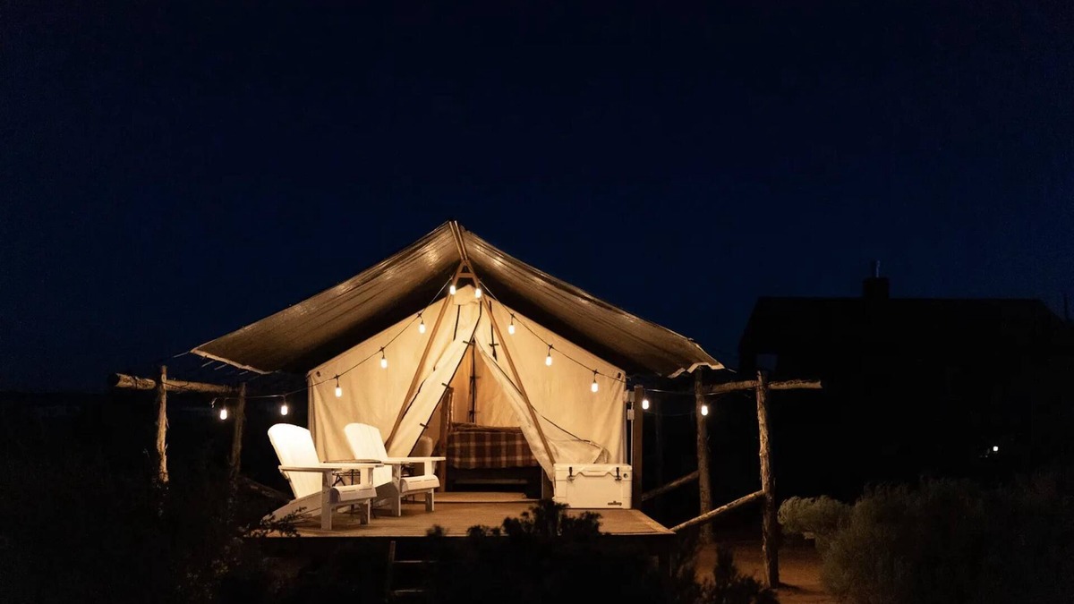 Cane Beds Cabin | Cozy Glamping Retreat Between Zion & Bryce Canyon