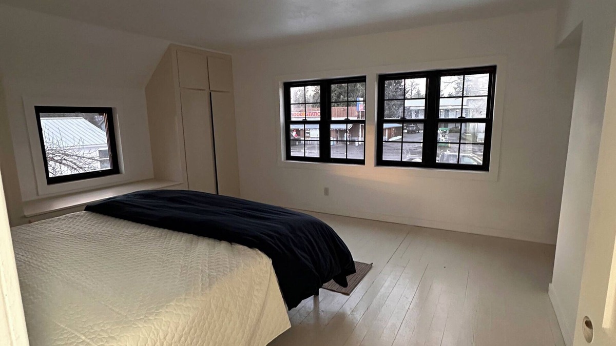 Glenwood House | Cozy Glenwood retreat near Mt. Adams—ideal for families!