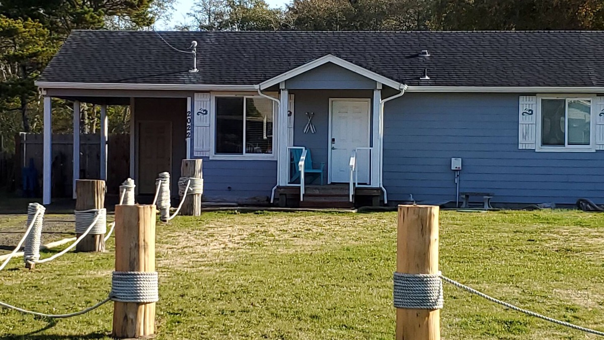 Grayland House | Cozy Grayland Beach Escape