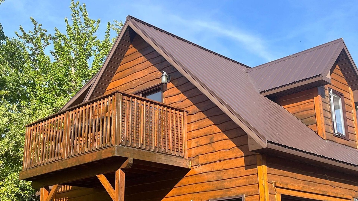 Cape Breton Regional Municipality Apartment | Cozy hideaway on the beautiful Bras d'Or Lakes. Sunset views and your own beach!