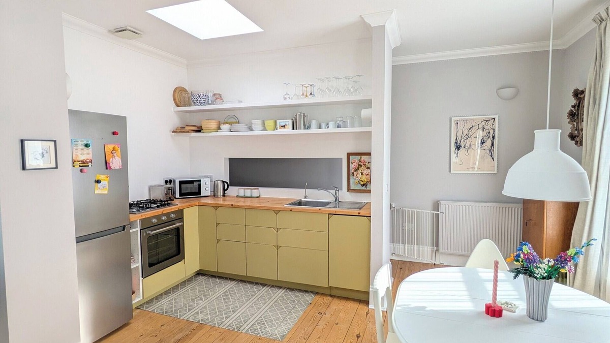 Cliftonville House | Cozy hideaway w/super fast wifi, minutes from great food places, dog friendly