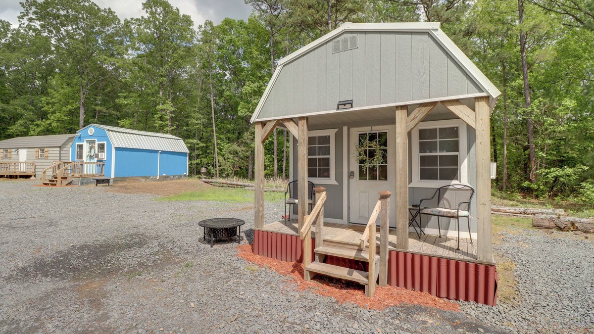 Higden Apartment | Cozy Higden Studio: Close to Greers Ferry Lake!