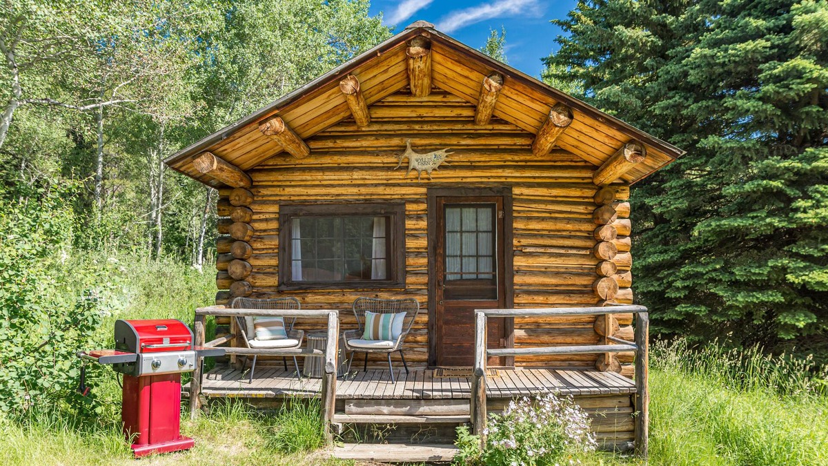 Wilson Cabin | Cozy Historic Log Cabin on Trail Creek Ranch
