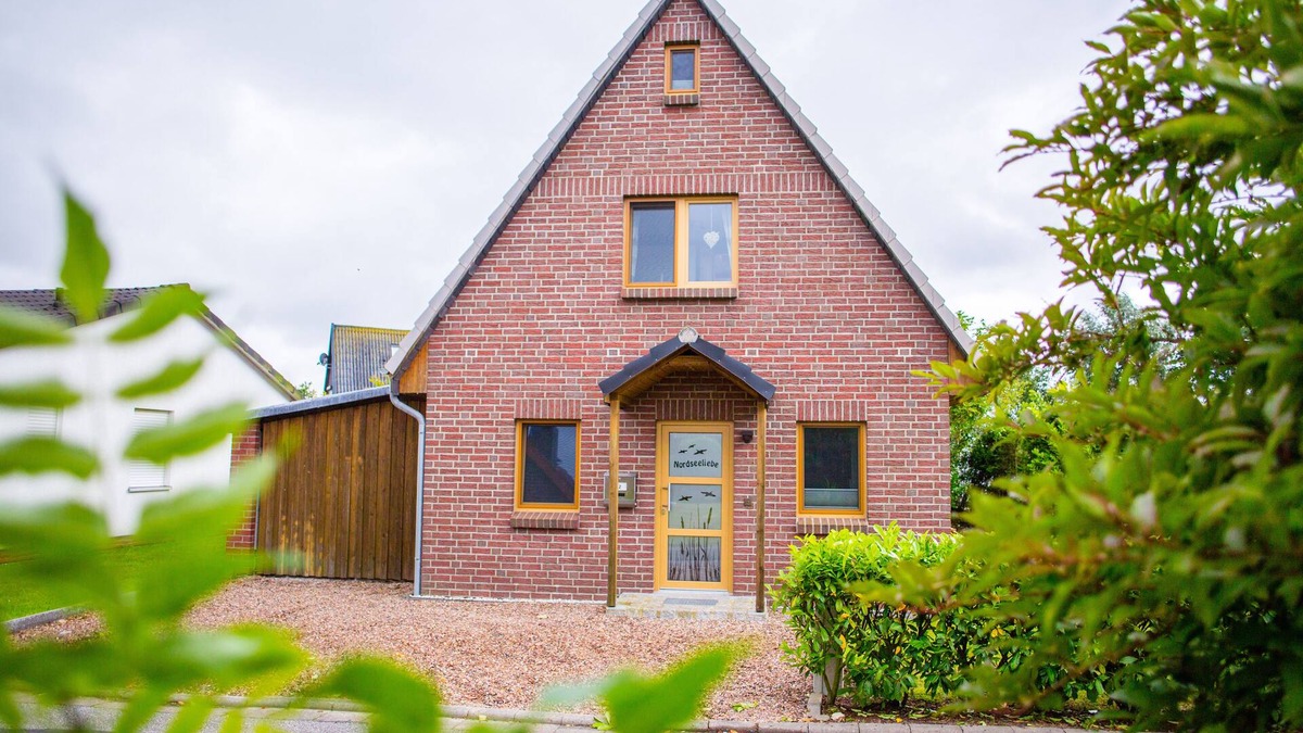 Neufeld House | Cozy holiday home on the North Sea for families, but also for 2 ! WIRELESS INTERNET ACCESS!