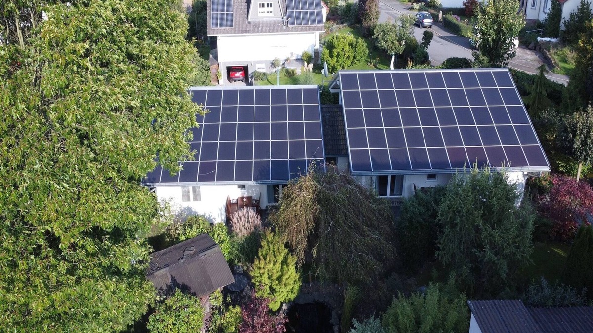 Willersdorf House | Cozy Holiday Home in Willersdorf with Pond