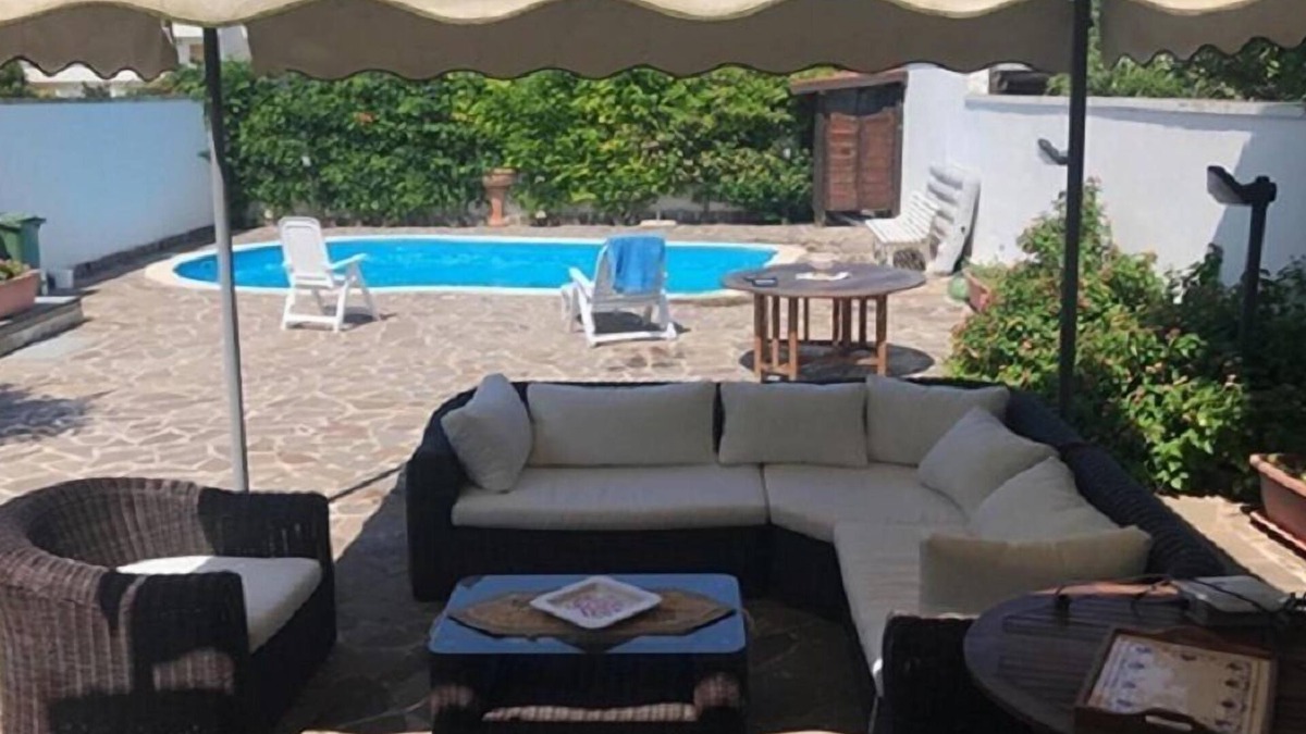 Torre dell'Orso House | Cozy Holiday Home "Villa con piscina per 4 posti - PT54" with Pool & Garden